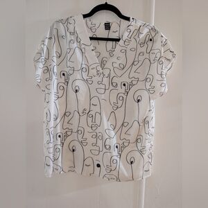 🎀 $5 SHEIN White Abstract Face Print V-Neck Blouse